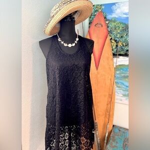 🖤J. Valdi, Black Crocheted Lace Cover-Up, Perfect Wardrobe Addition,Medium